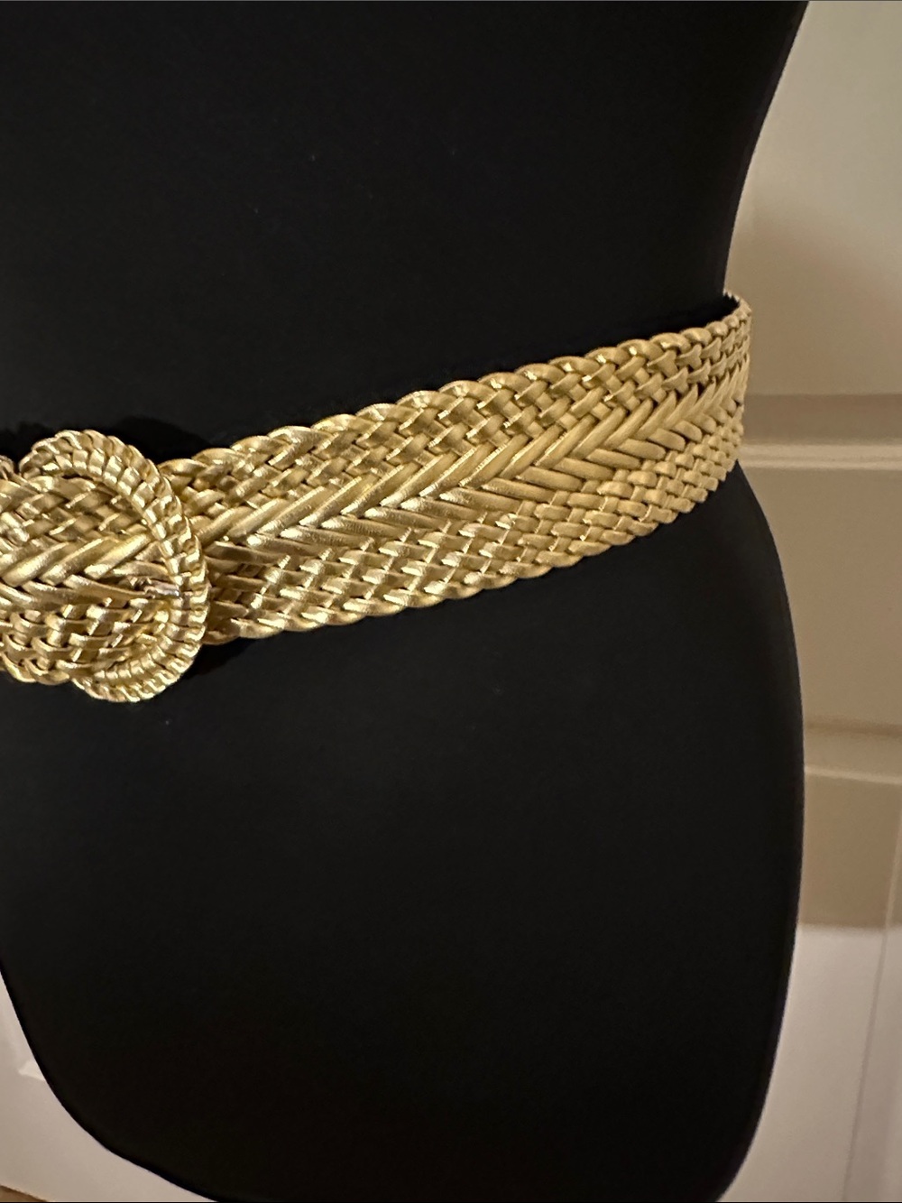 Woven Metallic Gold Women's Belt - Statement Waist Accessory Large - Picture 3 of 7
